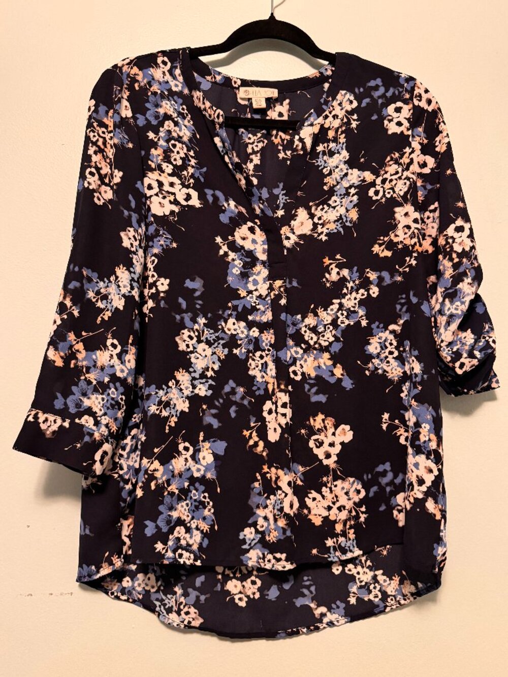 Lila Rose Floral Tunic Blouse – Size Small - JK0490
